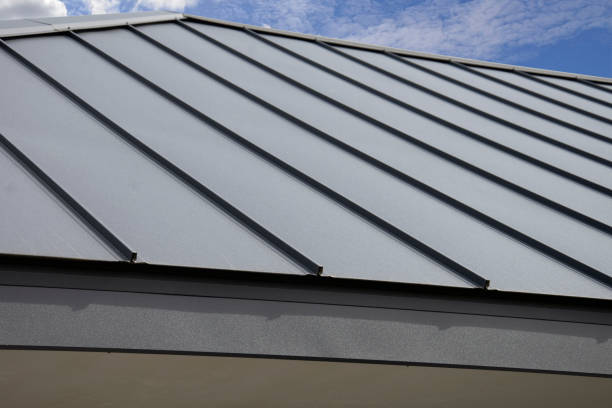 Fast & Reliable Emergency Roof Repairs in East Grand Rapids, MI